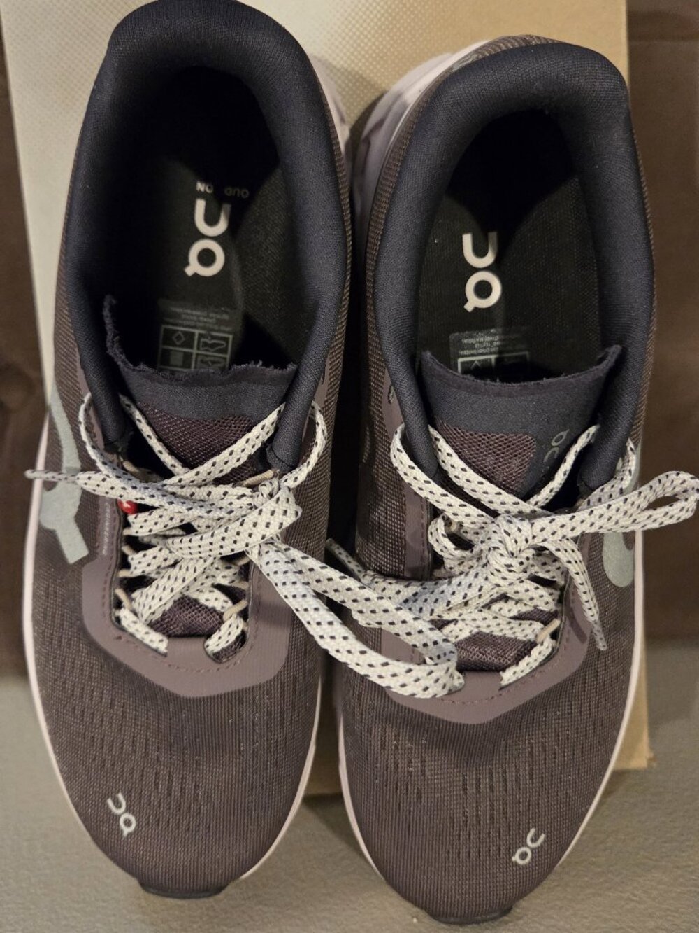 On Cloudswift Women’s Sneakers - Charcoal Gray - Picture 6 of 8